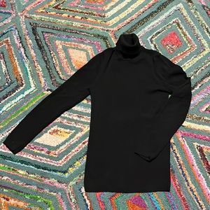 Black ribbed turtleneck
